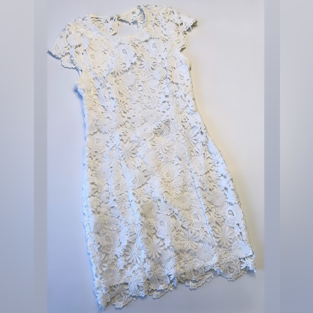 Lulus white lace open-back dress • Small